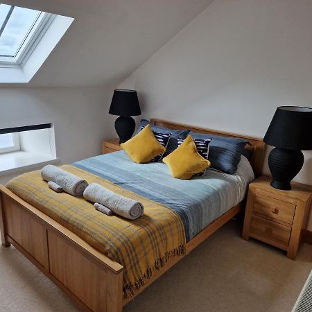 Апартаменты Telford Escape Элгин Экстерьер фото